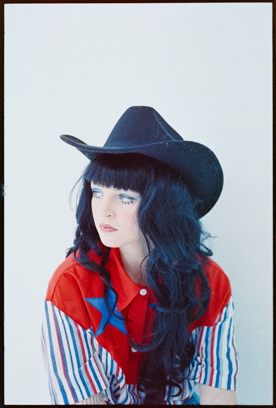 Feature: Molly Millington - Frank Morgan